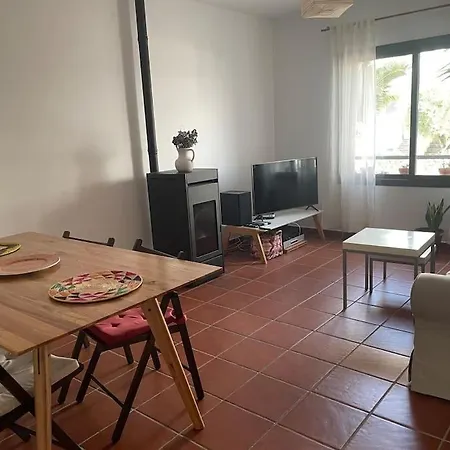 Trendy Homes Casa Lua 로달킬라르